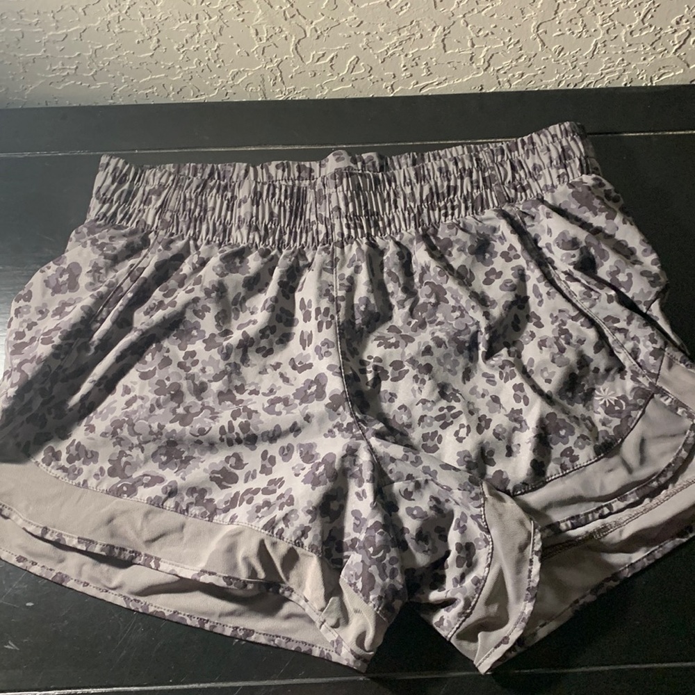 Grey Flower Print Athleta Shorts